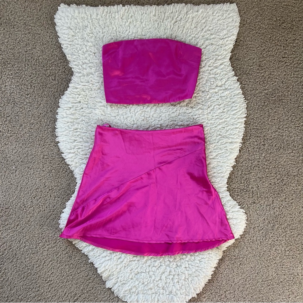 House of Harlow Skirt Set